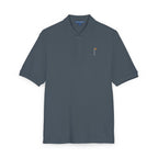Flagstick Polo in Steel Grey, embroidery close-up