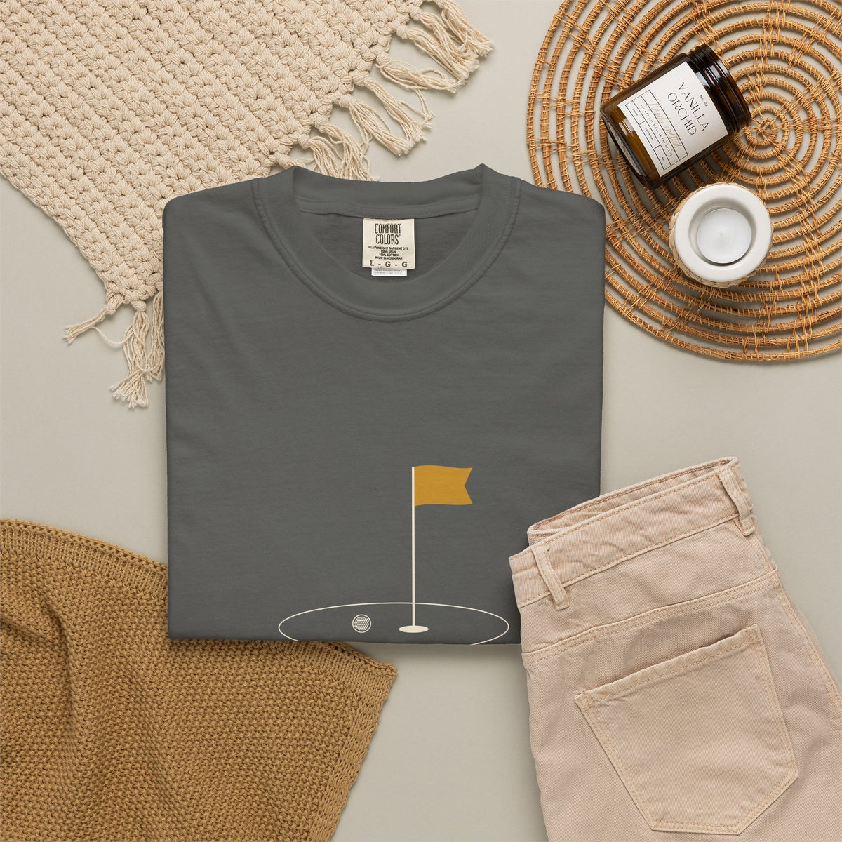 On the Green Tee in Pepper, fabric and print detail