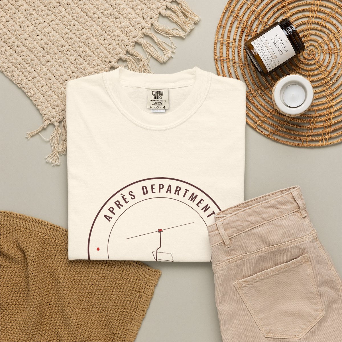Après Department Crest Tee in Ivory, fabric and print detail
