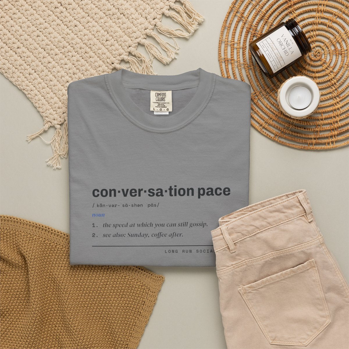 Conversation Pace Tee in Grey, fabric and print detail