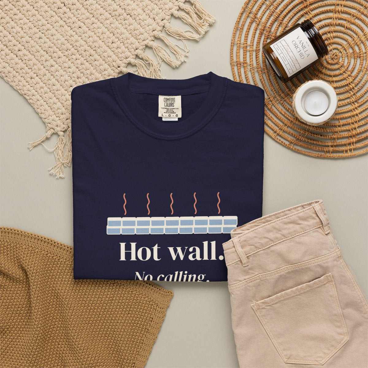 Hot Wall Tee in True Navy, fabric and print detail