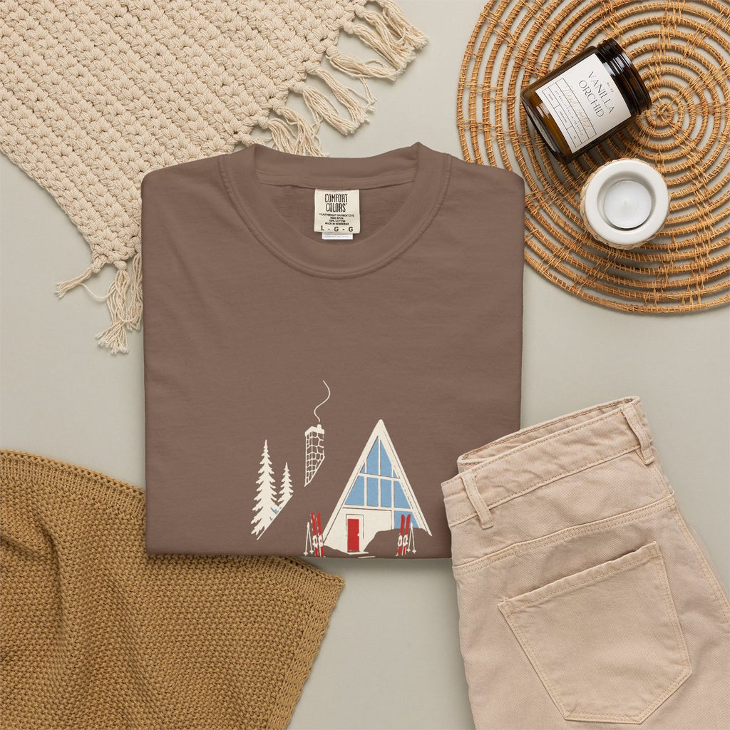 Lodge No. 7 Tee in Espresso, fabric and print detail