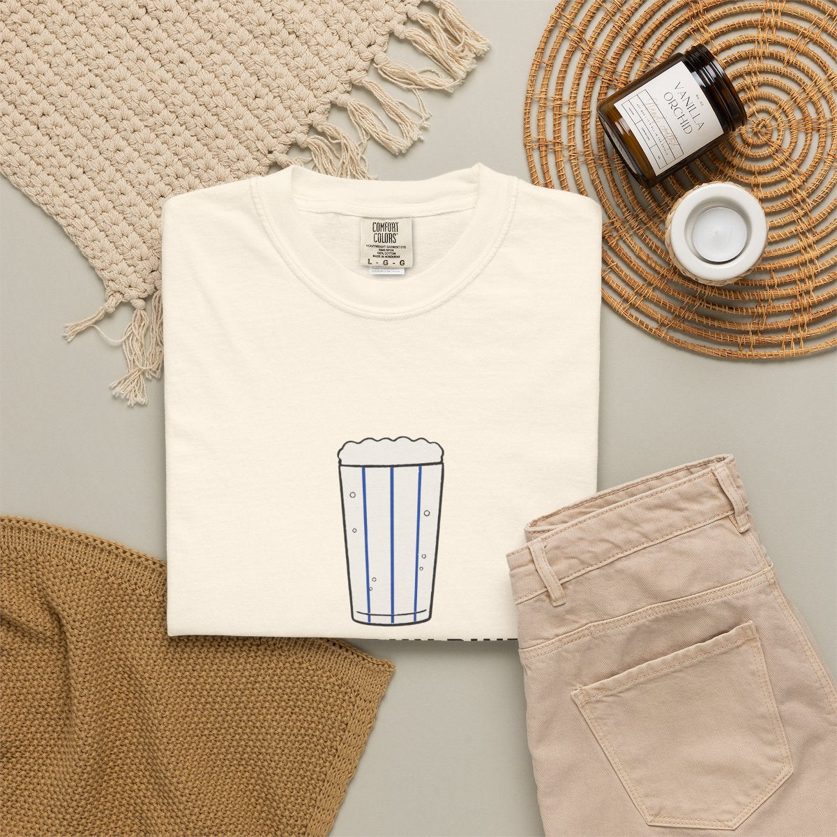 Post-Run Pint Society Tee in Ivory, fabric and print detail