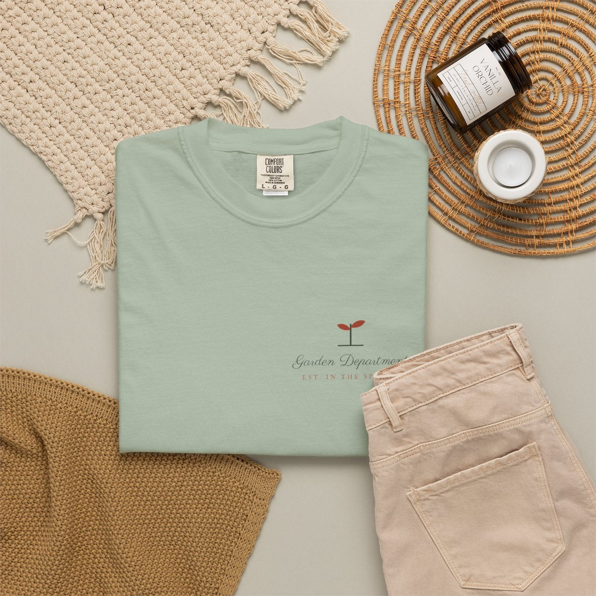 Seedling Tee in Bay, fabric and print detail