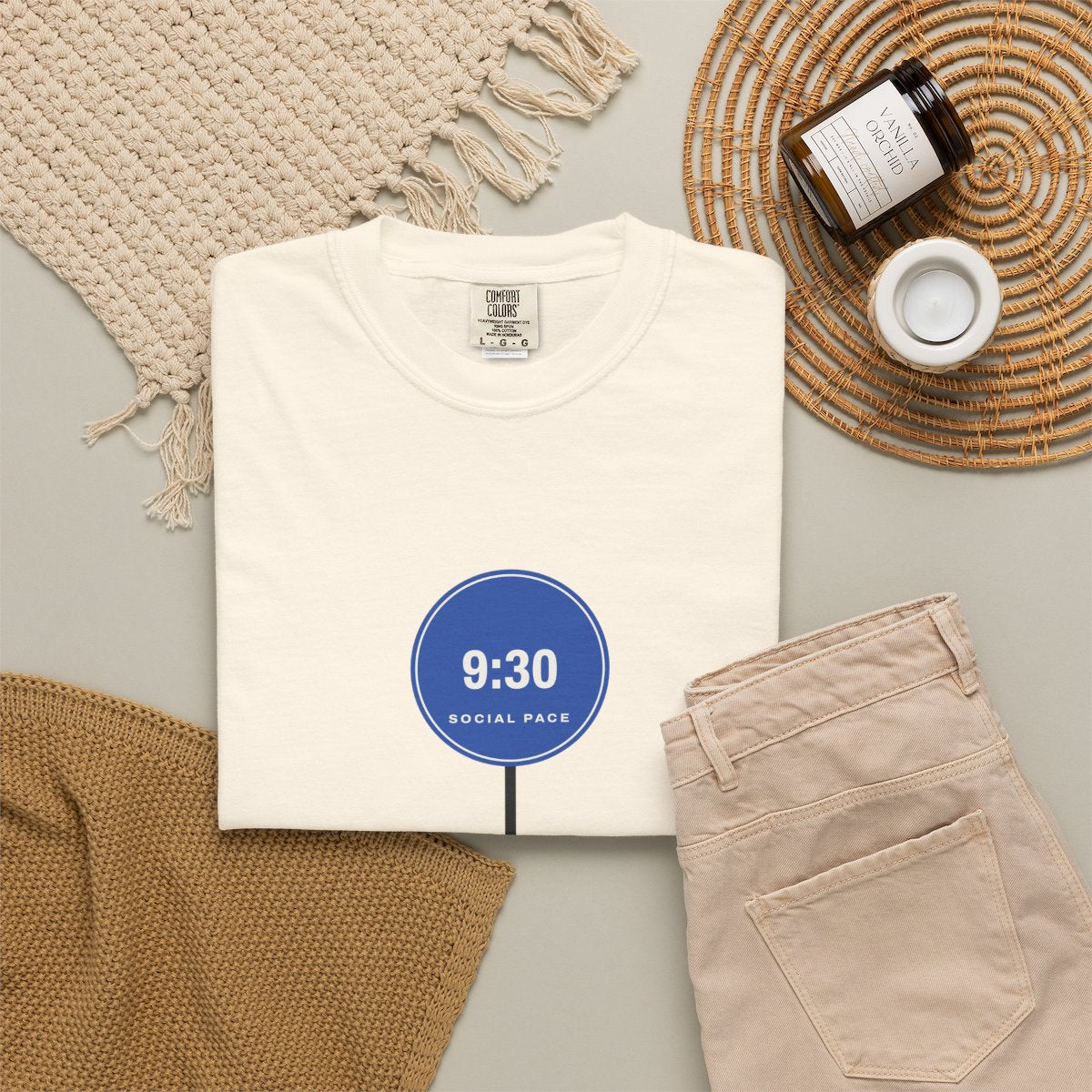 Social Pace Tee in Ivory, fabric and print detail