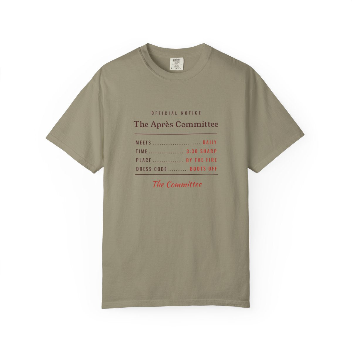 The Après Committee Tee in Sandstone, front view