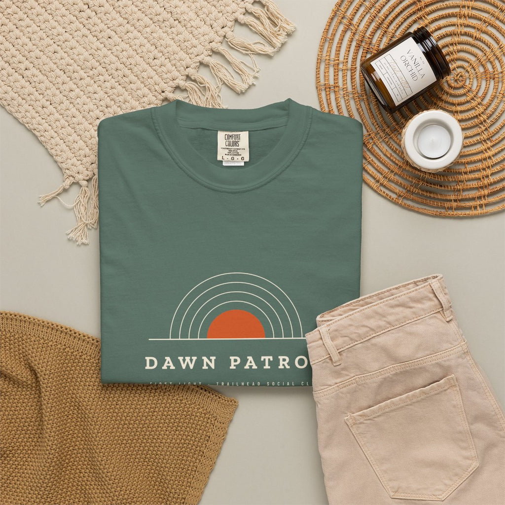 Dawn Patrol Tee in Blue Spruce, fabric and print detail