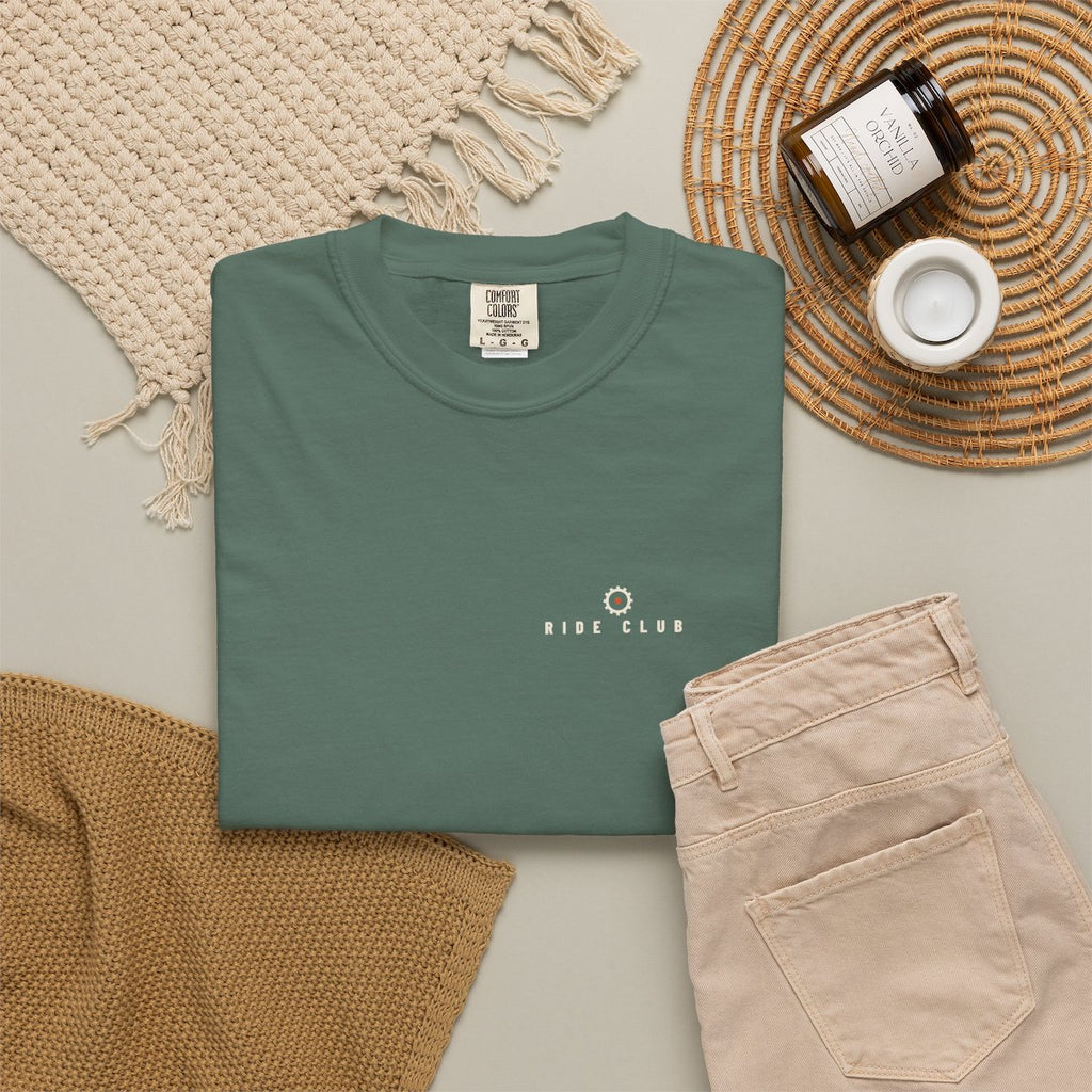 Ride Club Pocket Tee in Blue Spruce, fabric and print detail