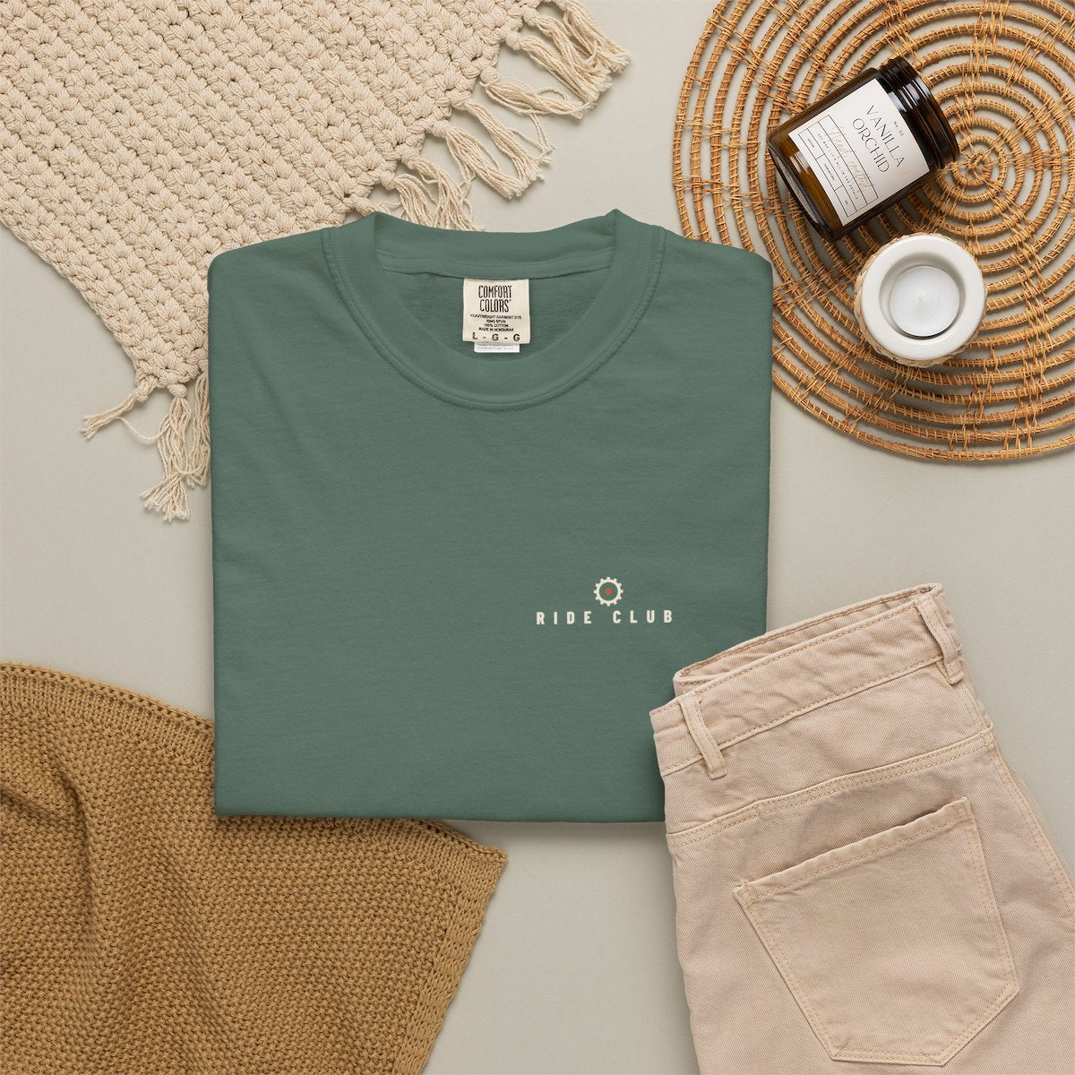 Ride Club Pocket Tee in Blue Spruce, fabric and print detail